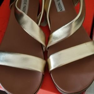 Steve Madden gold Sandals